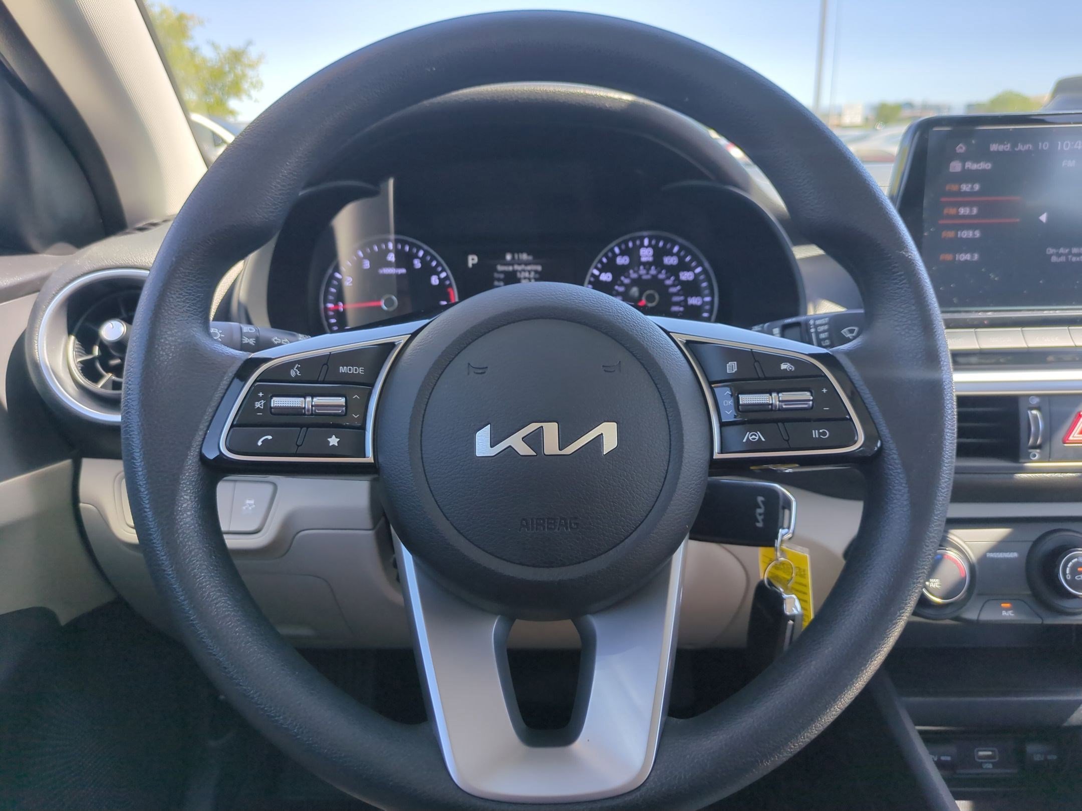 Used 2023 Gravity Gray Kia LXS image 15