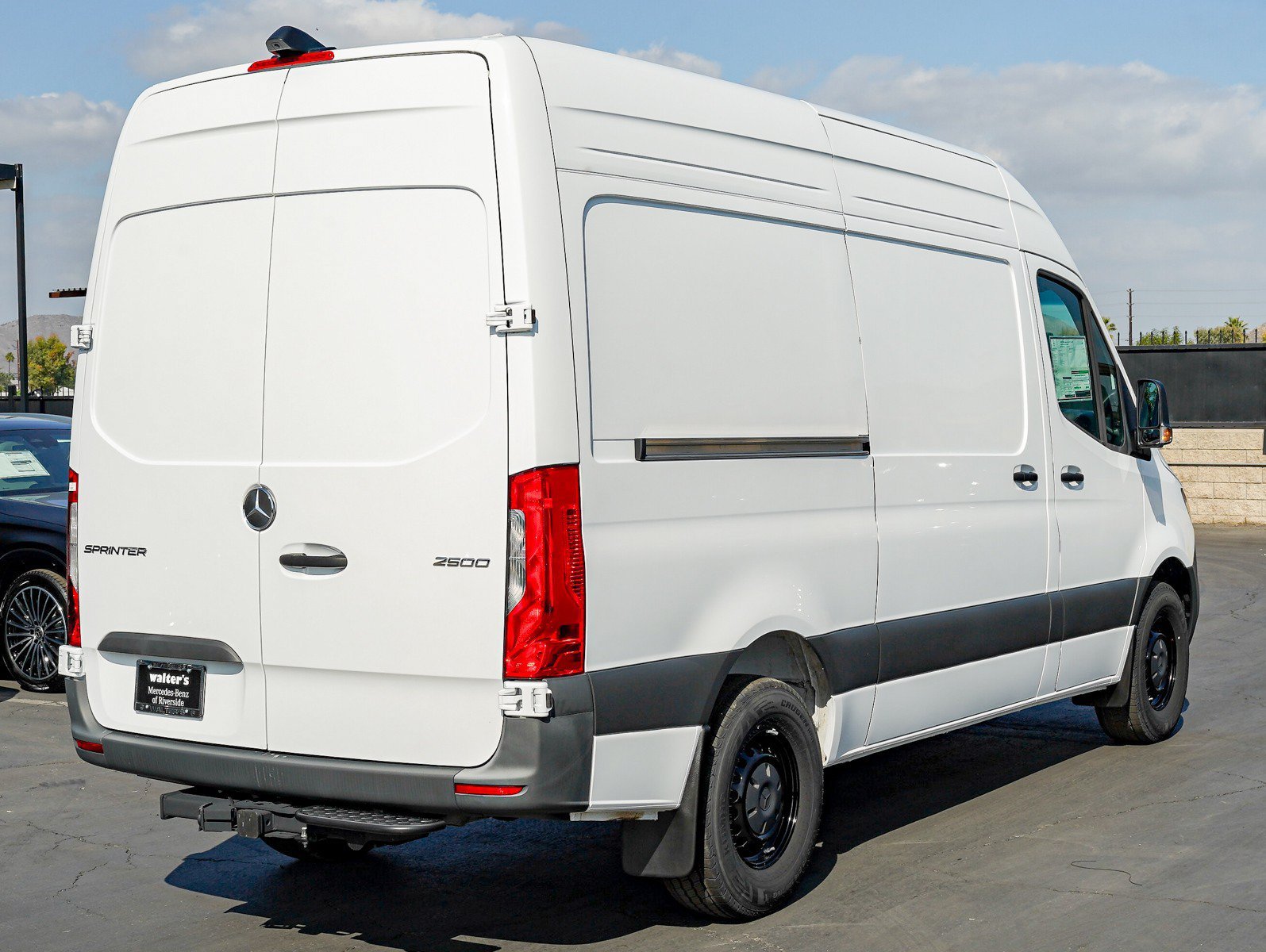 New 2025 Arctic White Mercedes-Benz 2500 Standard Roof I4 Diesel HO 144 RWD image 6