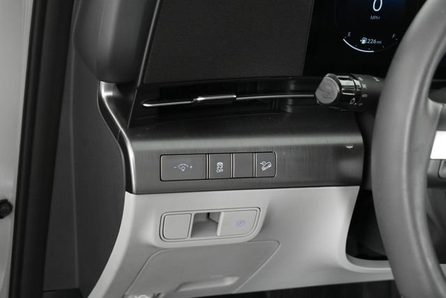 2025 Hyundai Kona SEL Convenience - Photo 29