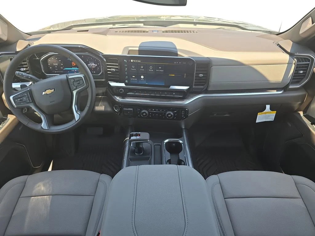 2026 Chevrolet Silverado 1500 LTZ - Photo 9
