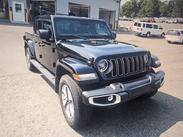 2024 Jeep Gladiator Sport S