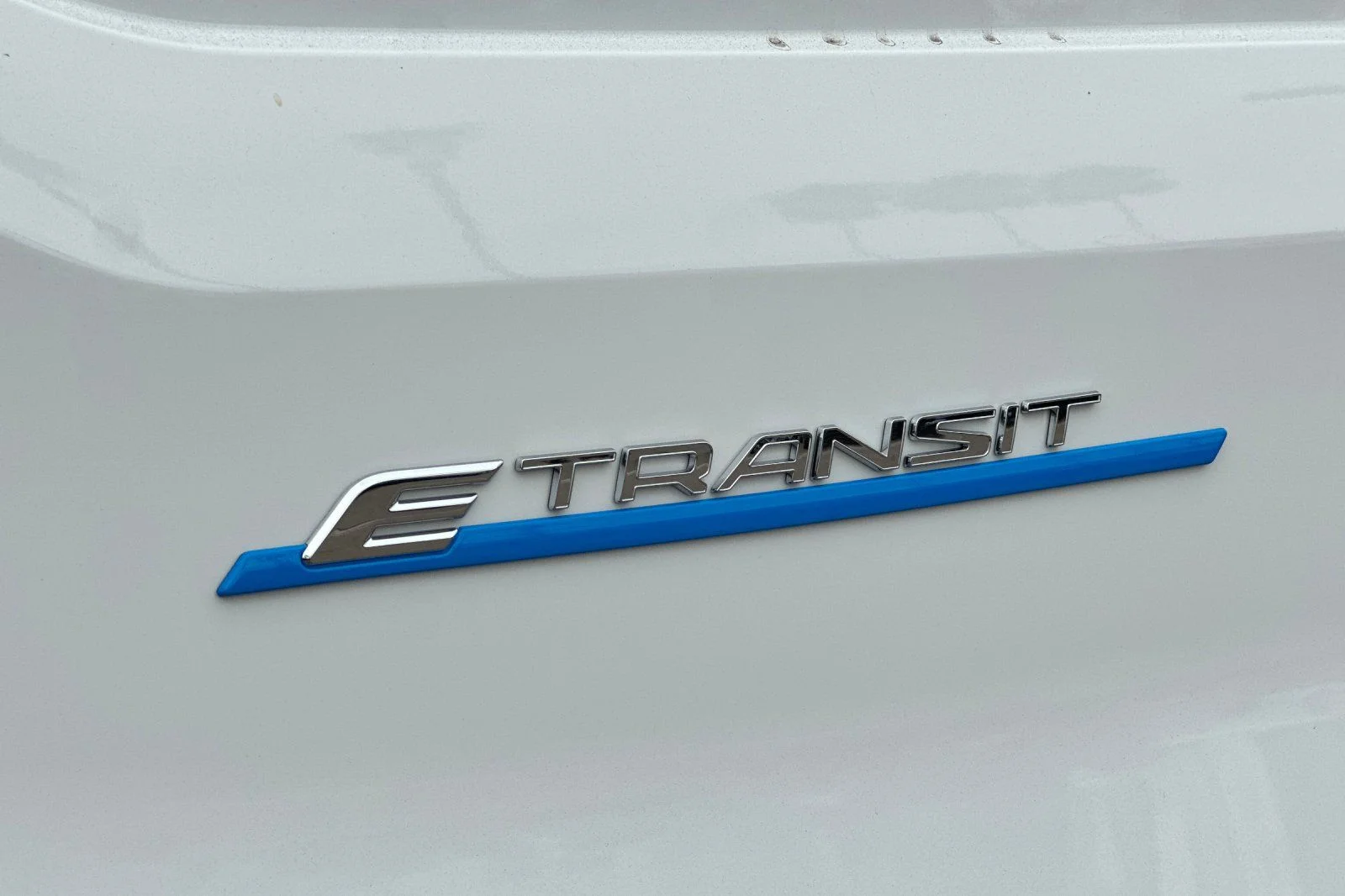 2025 Ford E-Transit Cargo Van Base - Photo 21