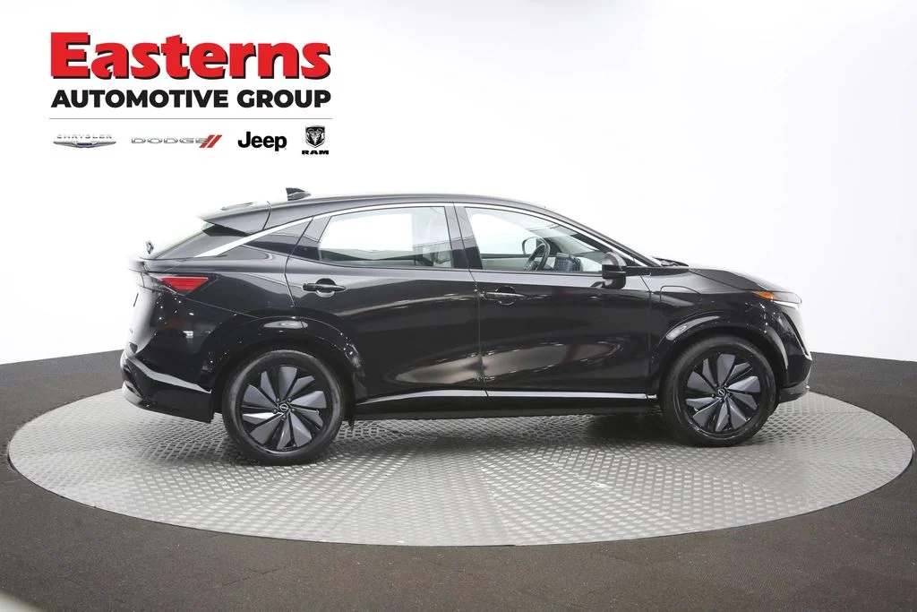 Used 2023 Black Nissan ENGAGE image 45