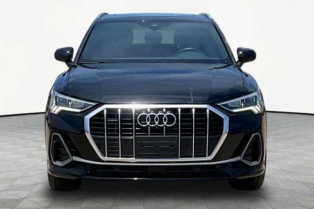 Used 2021 Black Audi Premium Plus image 3