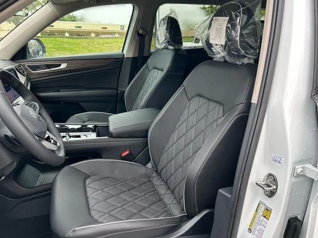New 2026 White Volkswagen 2.0T SEL Premium R-Line image 12