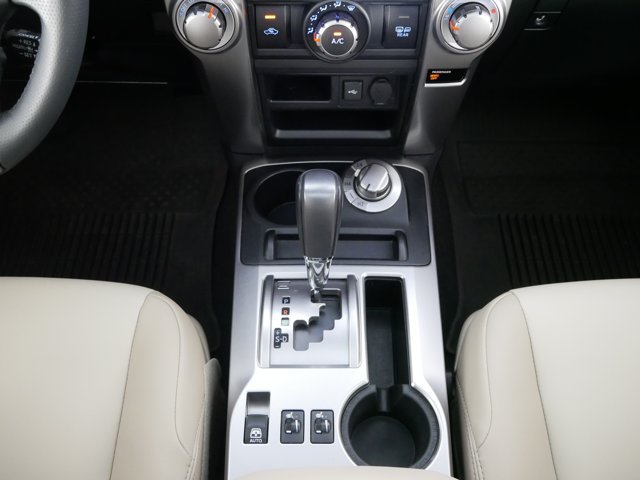 Used 2021 Super White Toyota SR5 Premium image 26