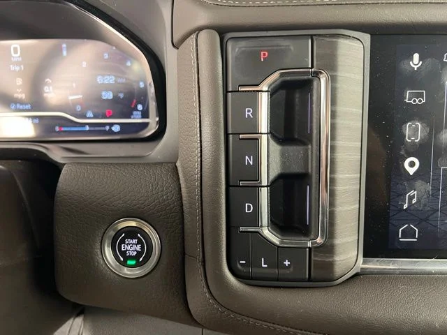 2023 GMC Yukon XL Denali - Photo 28