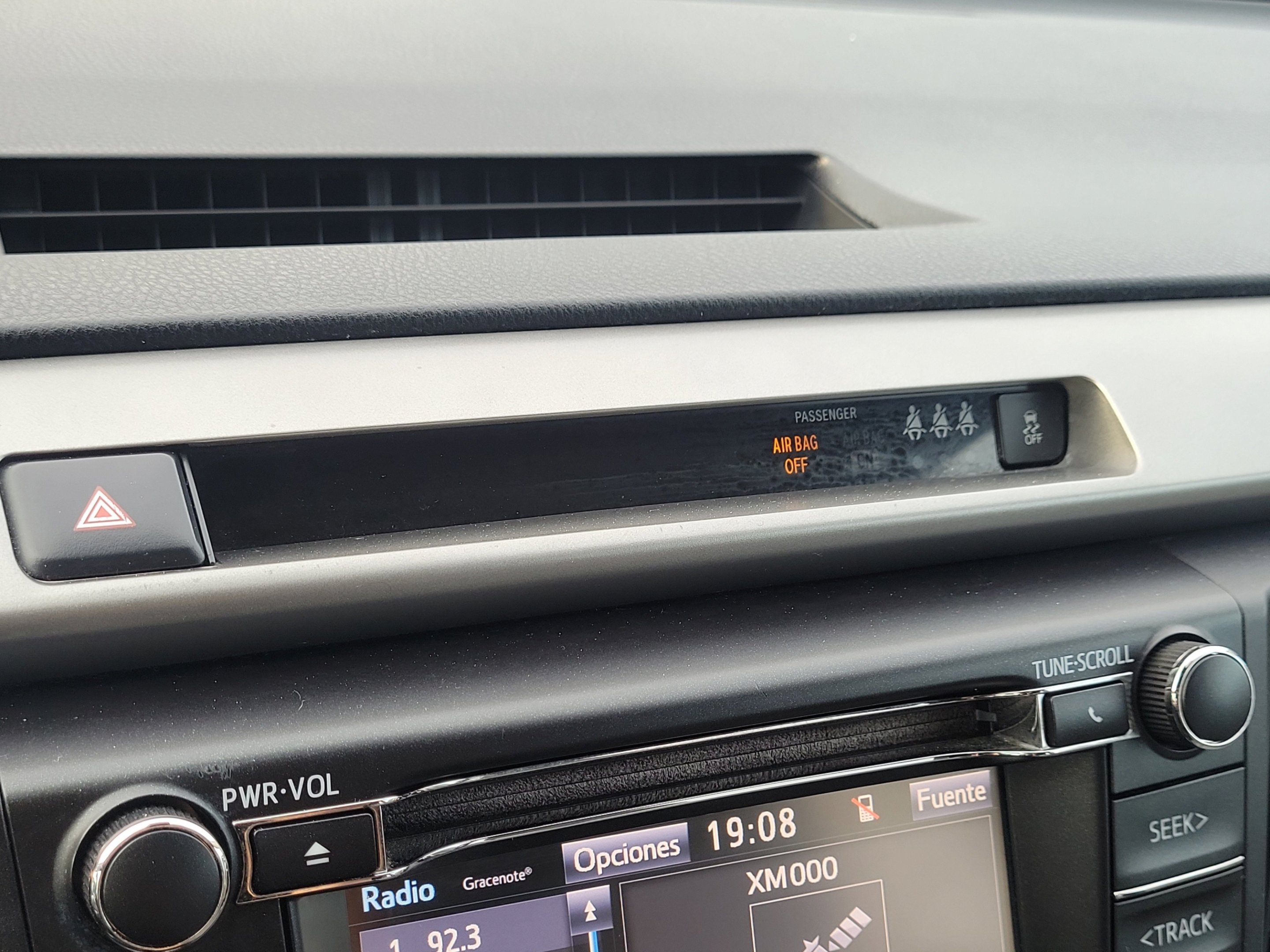 Used 2018 Pearl Toyota XLE image 26