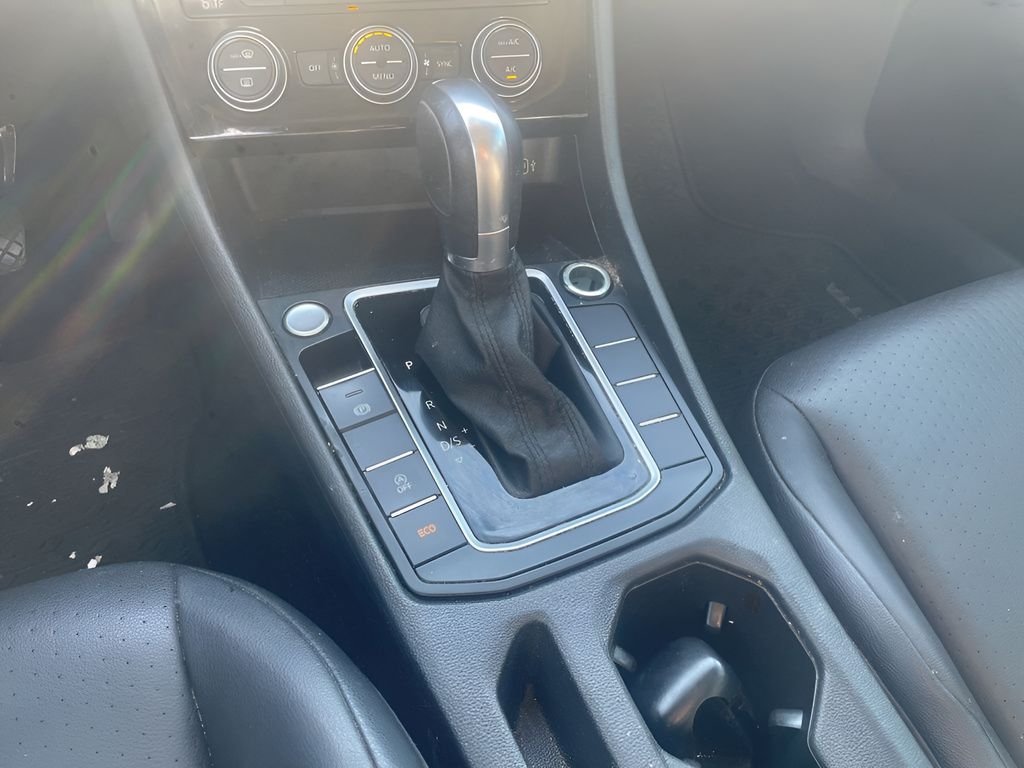 Used 2019 Silver Volkswagen 1.4T SE image 12