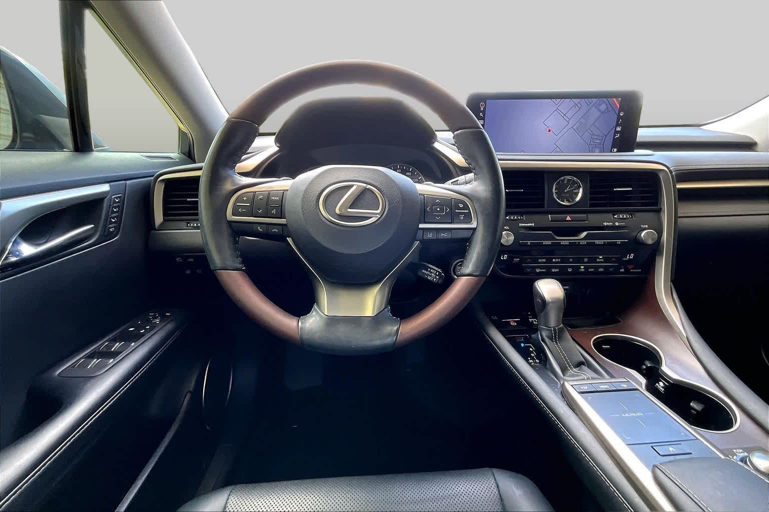 Used 2020 Atomic Silver Lexus  image 6