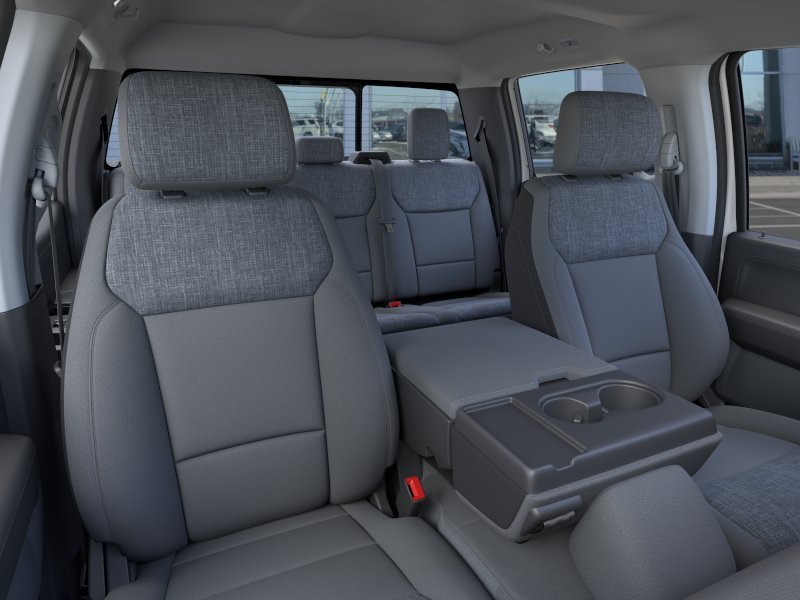 New 2026 Oxford White Ford XLT image 38