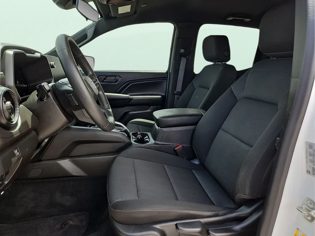 Used 2024 Summit White Chevrolet Trail Boss image 13