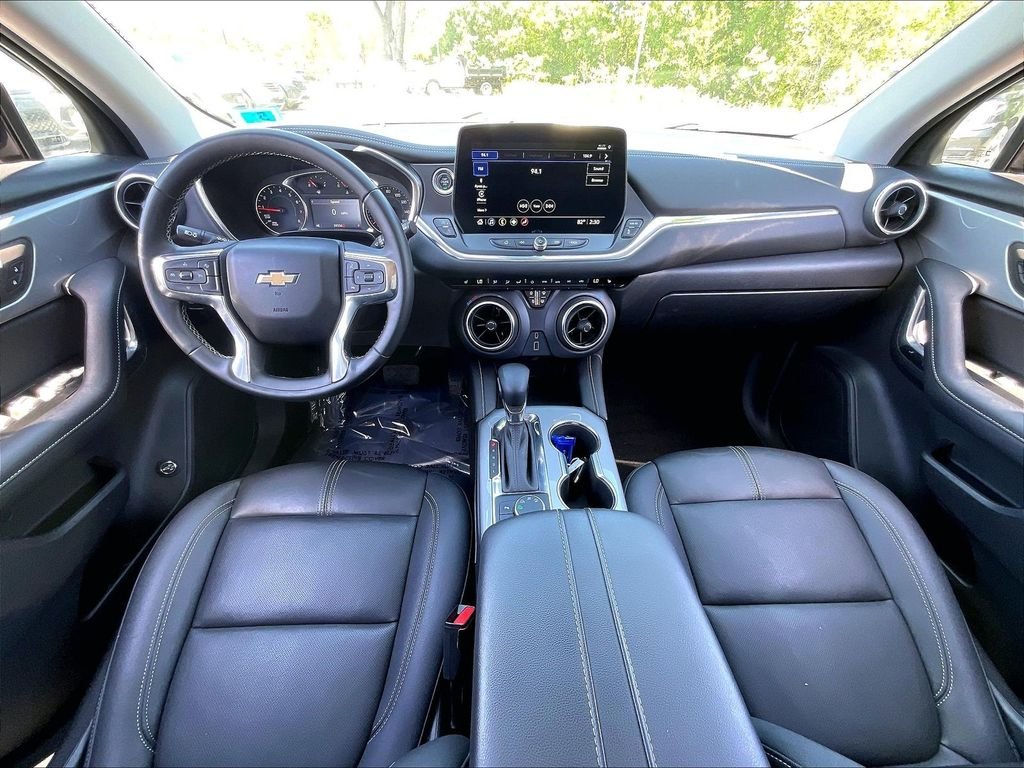 Used 2023 Gray Chevrolet LT image 20