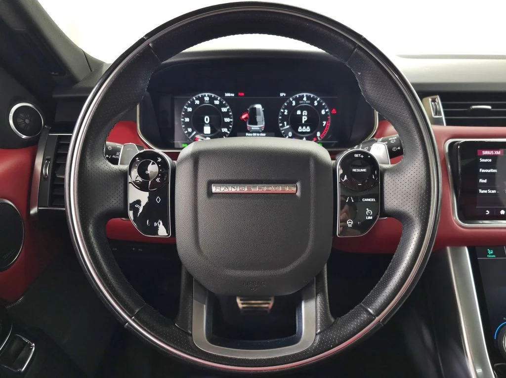 Used 2022 Black Land Rover HSE Dynamic image 19