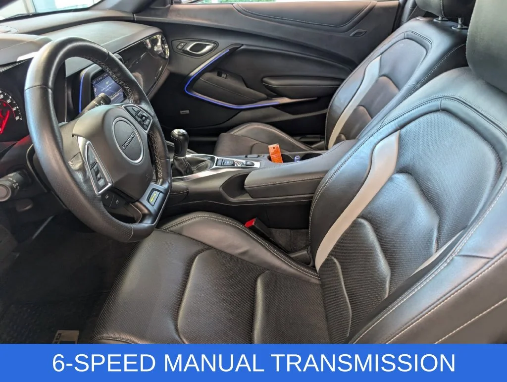 Used 2021 Gray Chevrolet 3LT image 6