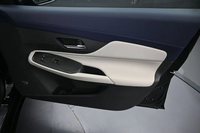New 2026 Black Nissan SL image 11