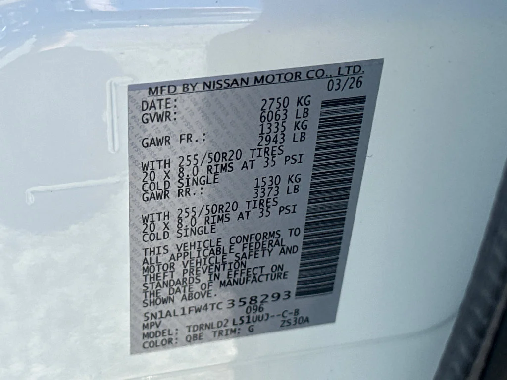 Certified Used 2026 White INFINITI SPORT image 32