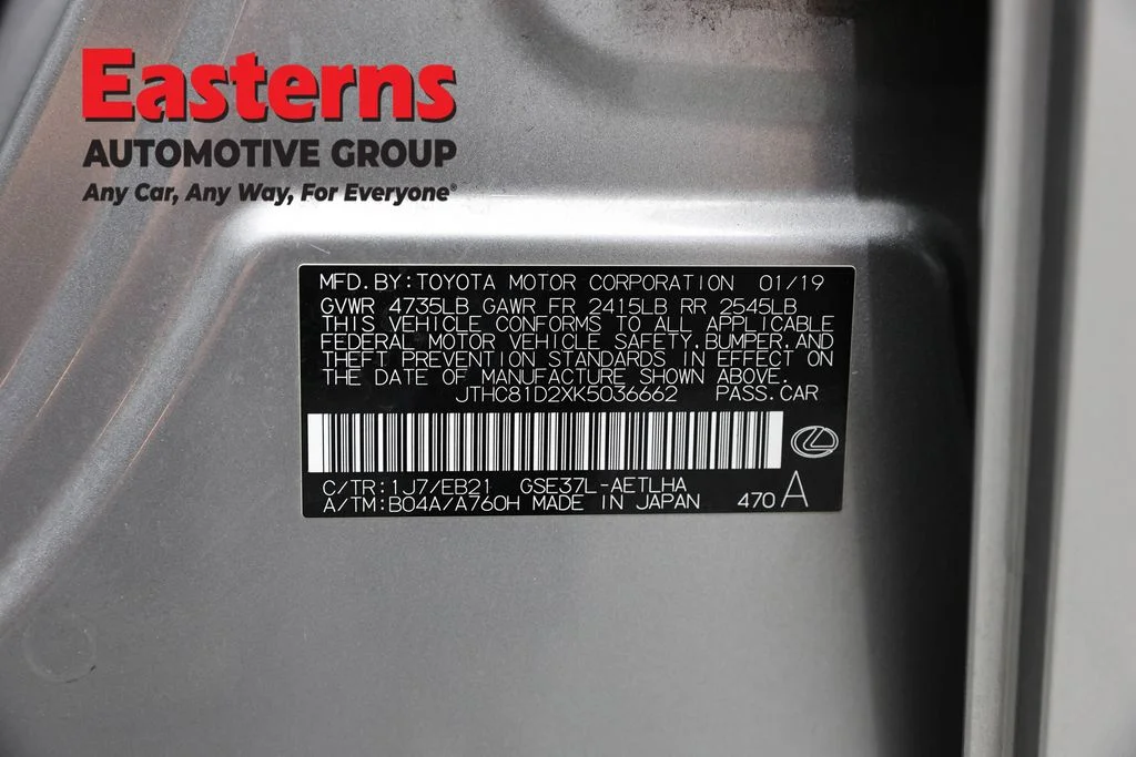 Used 2019 Silver Lexus 300 image 37