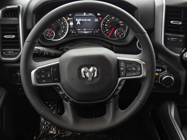New 2026 Diamond Black Crystal Pearl-Coat Exterior Paint RAM Big Horn/Lone Star image 22