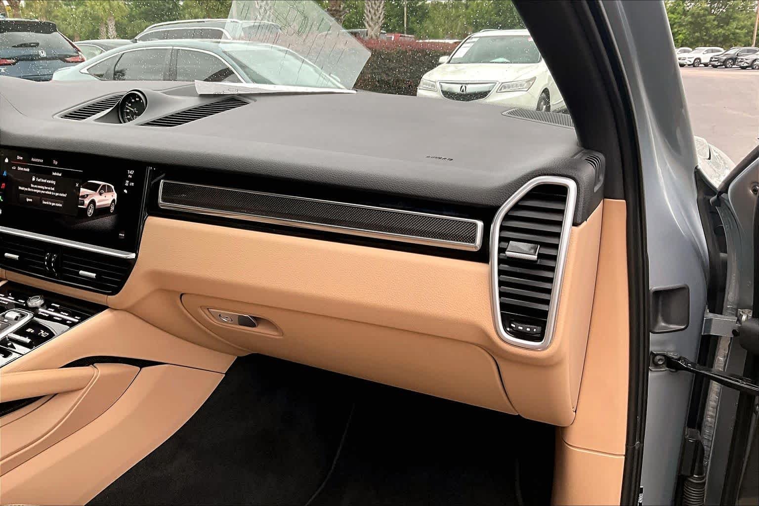Used 2022 Dolomite Silver Metallic Porsche E-Hybrid image 17