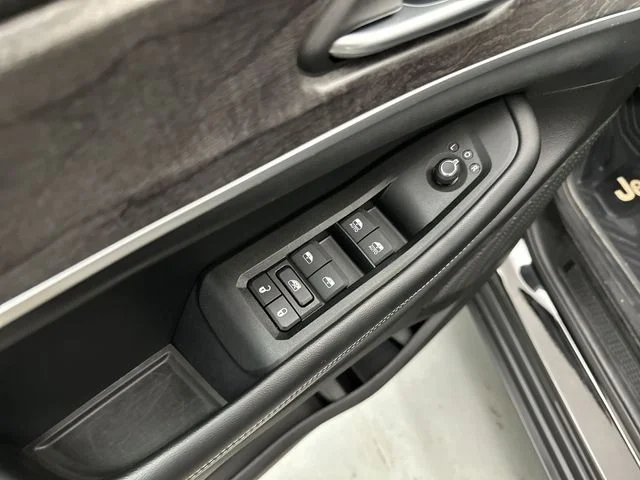 Used 2024 Black Jeep Limited image 18