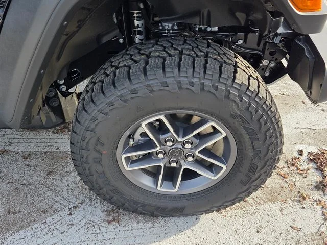 New 2026 Black Clear-Coat Exterior Paint Jeep Mojave image 11