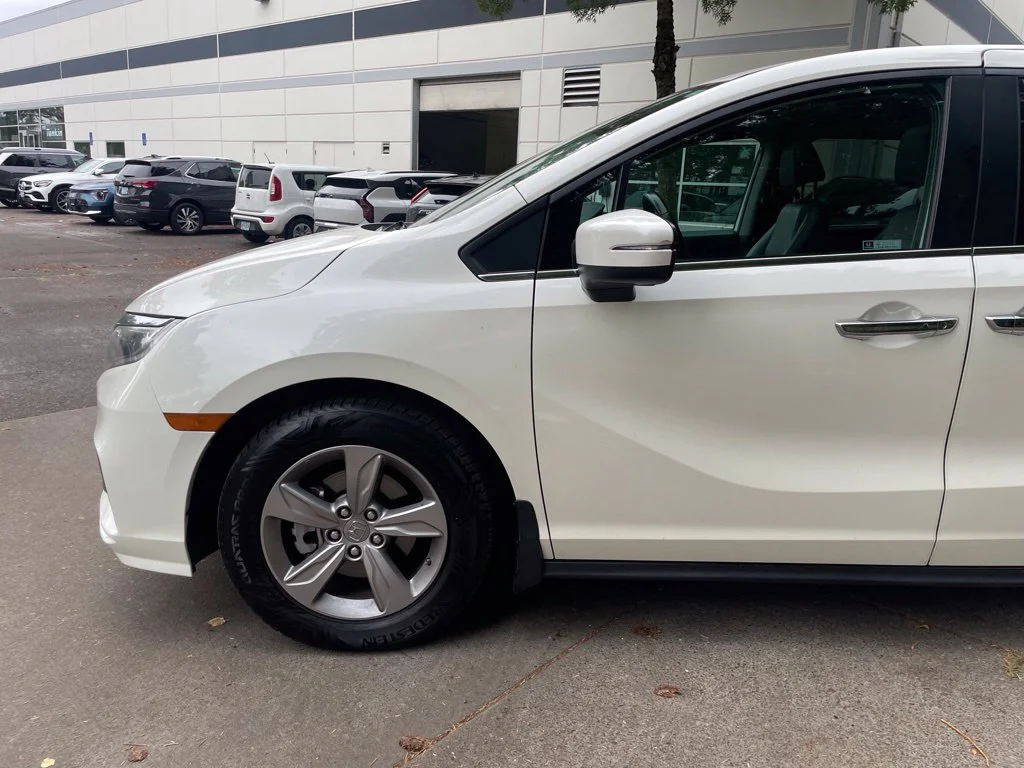 Used 2019  Honda EX-L image 7