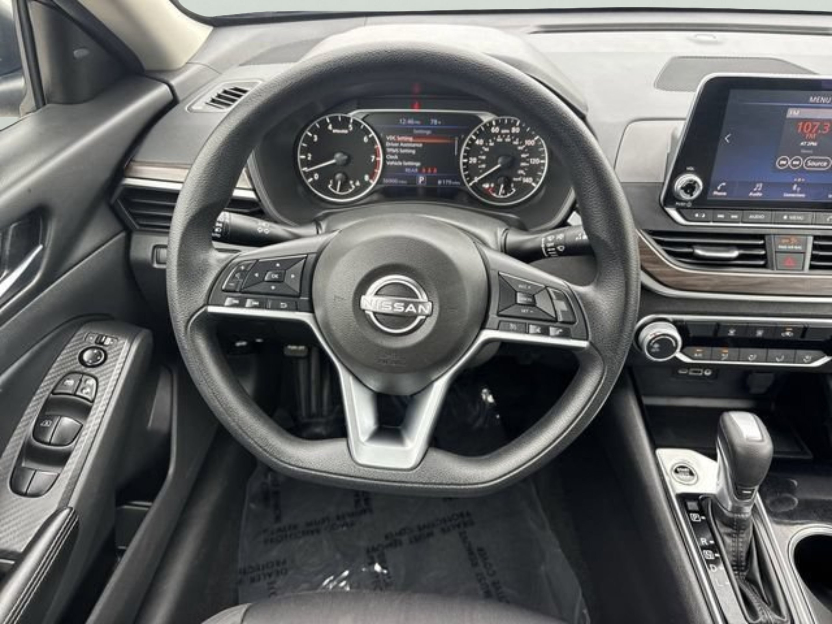 2024 Nissan Altima SV - Photo 10