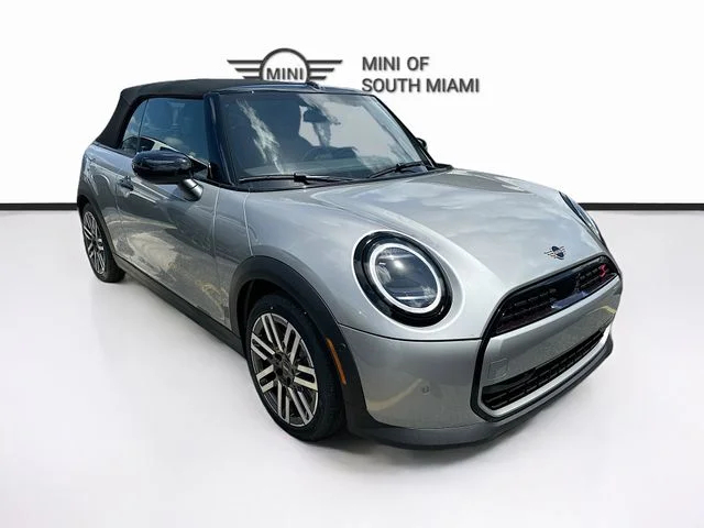 2026 MINI Convertible Cooper S Signature's photo