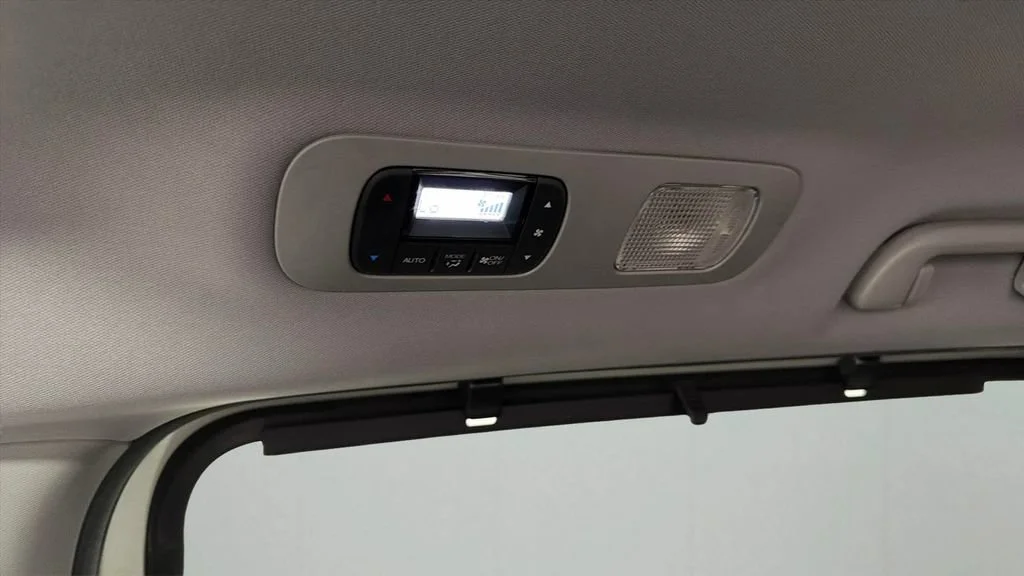 Used 2019 White Honda EX-L image 31