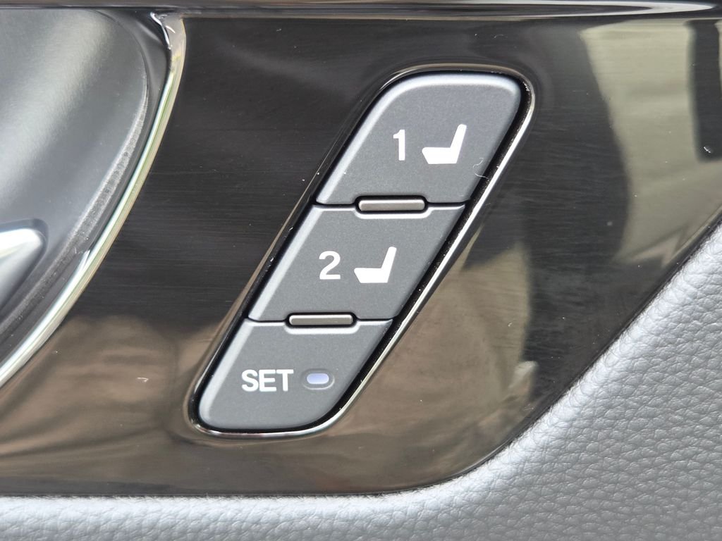 2025 Honda CR-V Sport Touring - Photo 19