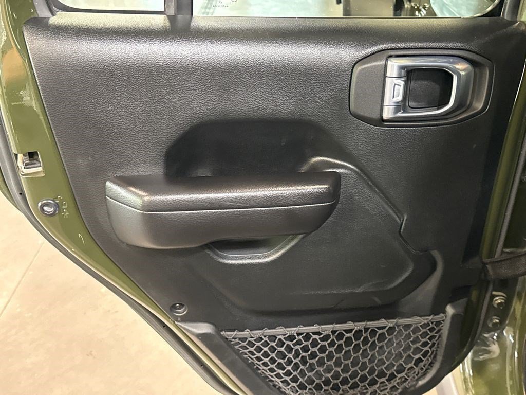 Used 2021 Sarge Green Clearcoat Jeep Unlimited Rubicon image 10