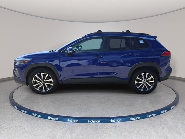 Used 2024 Blue Toyota XLE image 9