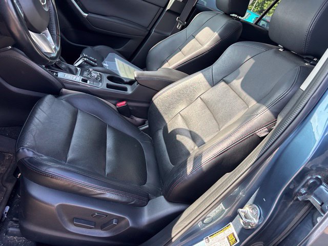 Used 2016 Blue Reflex Mica Mazda Grand Touring image 15