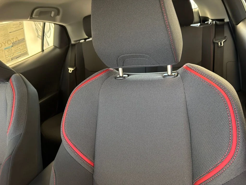New 2026 Wind Chill Pearl <sup>1</sup> Toyota  SE image 11