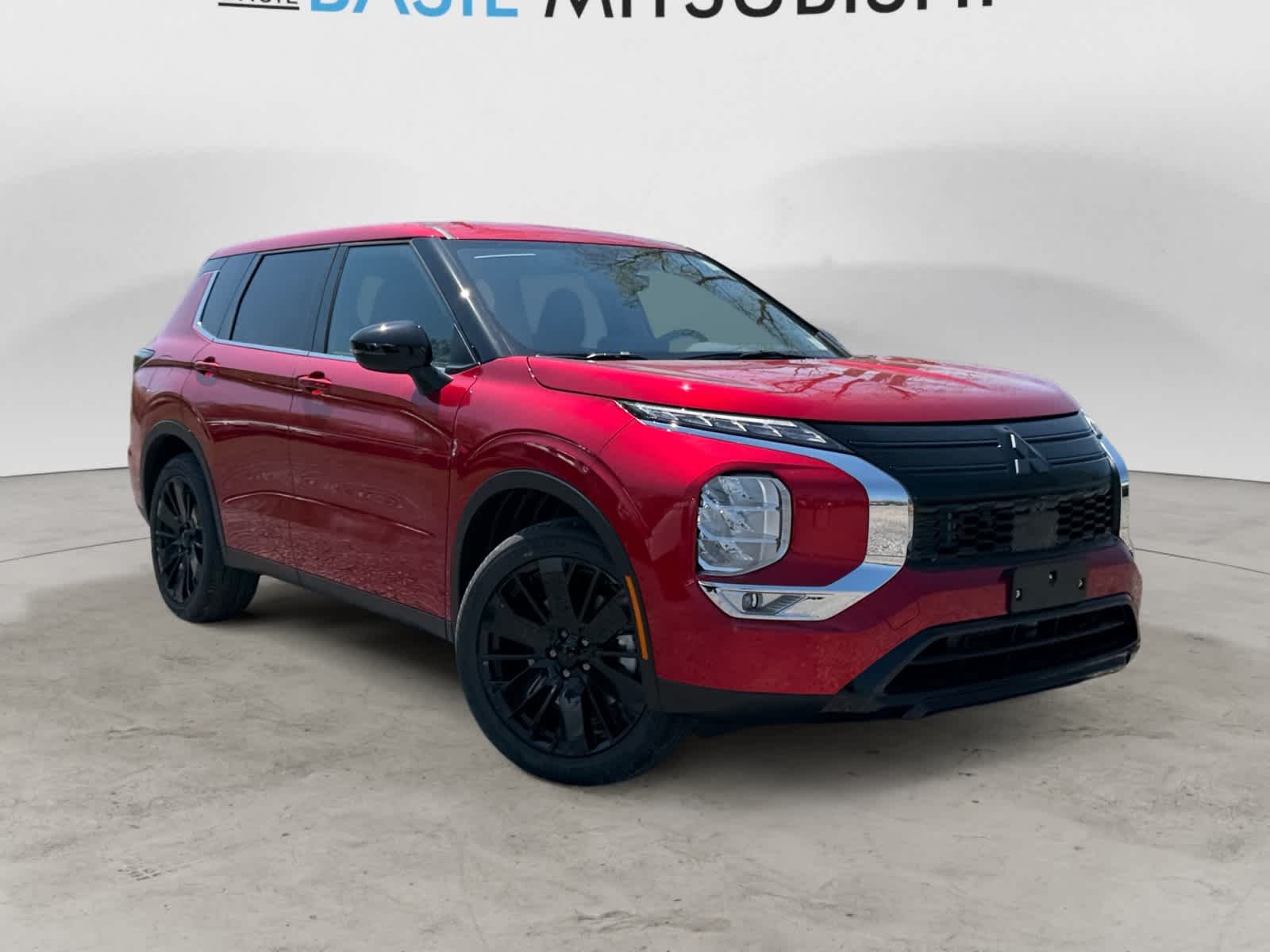 2026 Mitsubishi Outlander LE