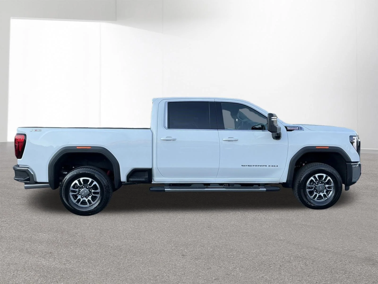 2026 GMC Sierra 3500HD SLE - Photo 2