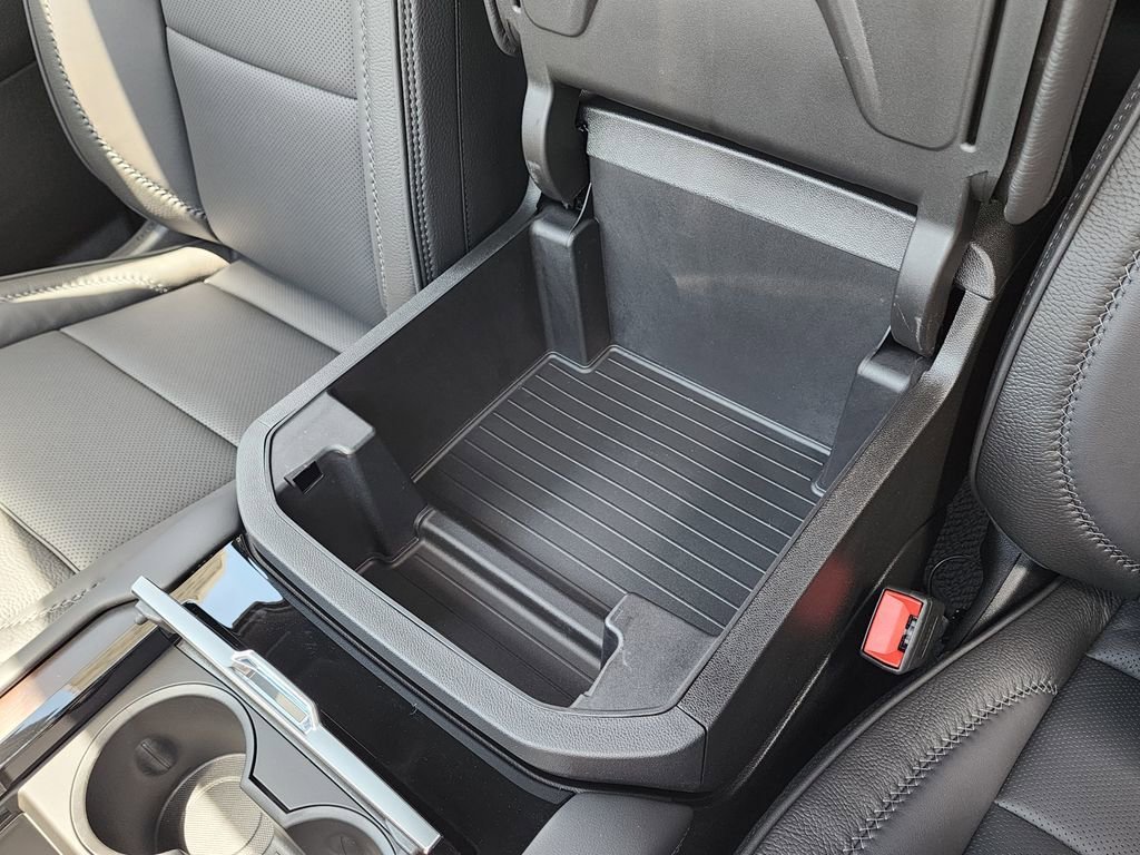 2026 GMC Yukon XL Denali - Photo 38