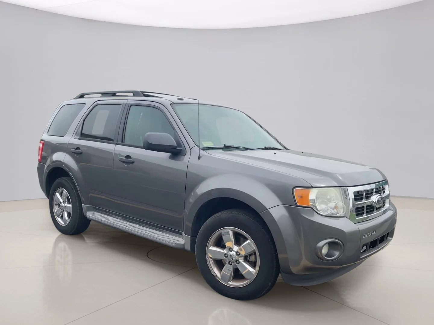 Used 2011 Gray Ford XLT image 8