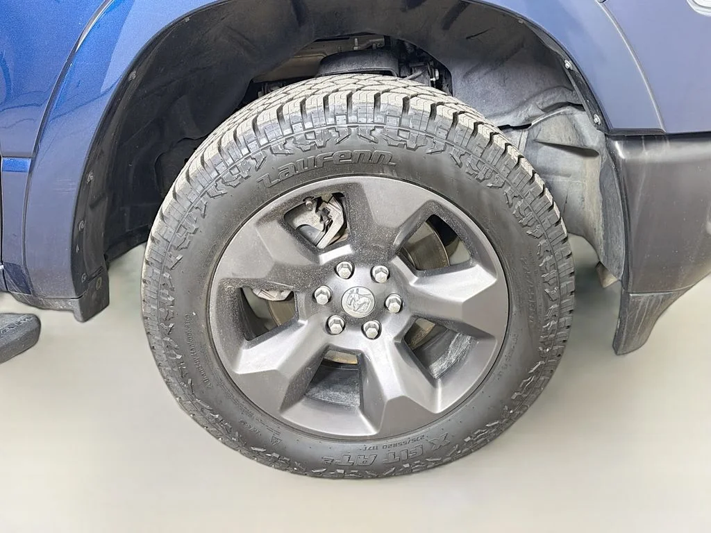 Used 2020 Blue Ram Big Horn/Lone Star image 27