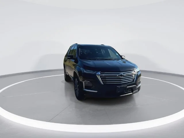 Used 2023 Black Chevrolet Premier image 2