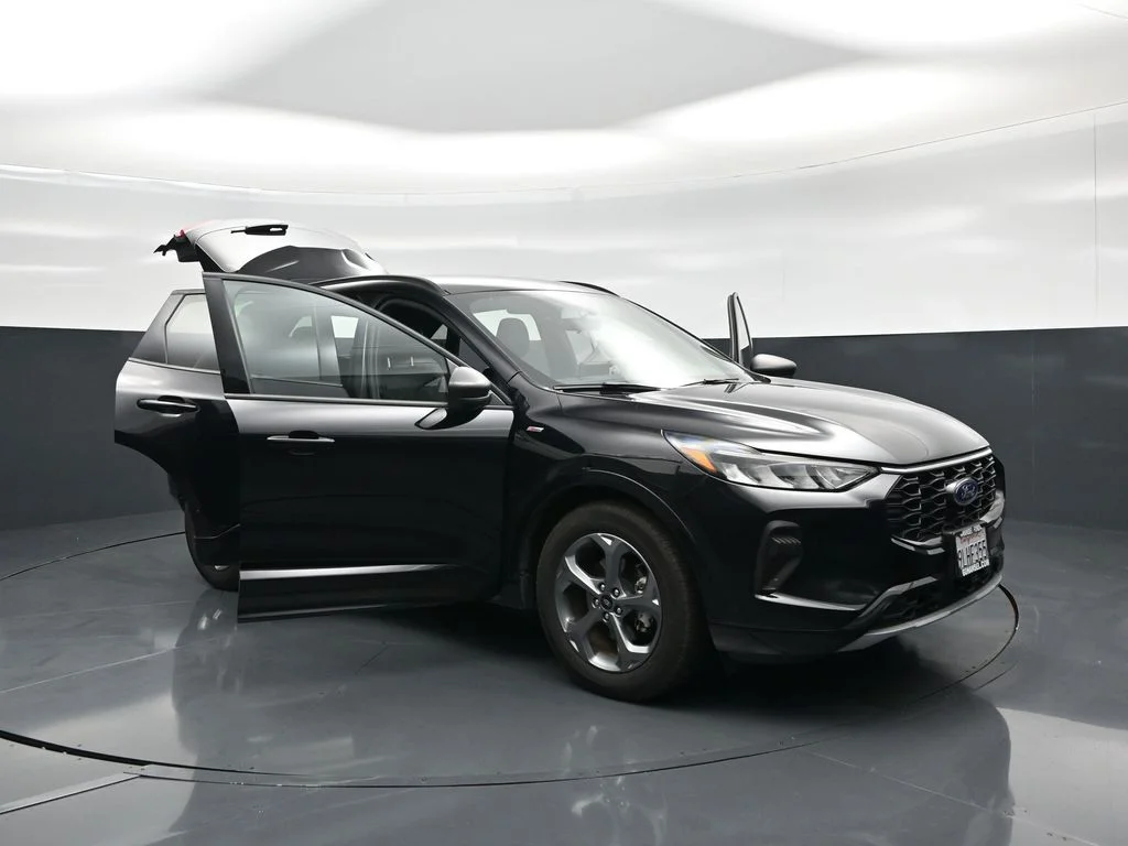 Used 2024 Black Ford ST-Line image 28