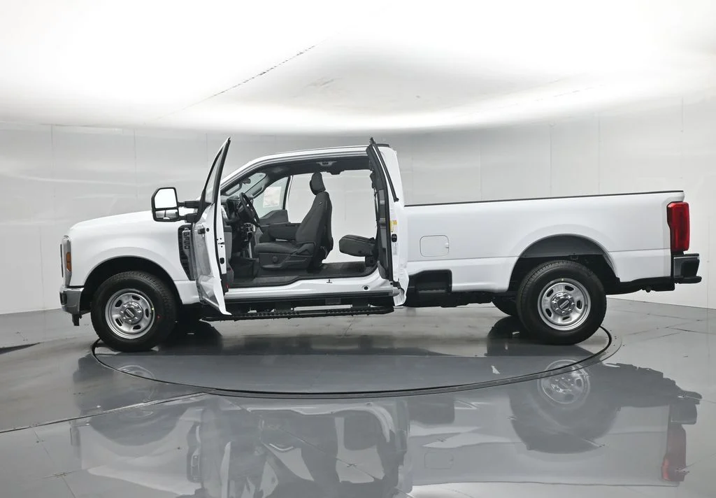 New 2026 White Ford XL image 33