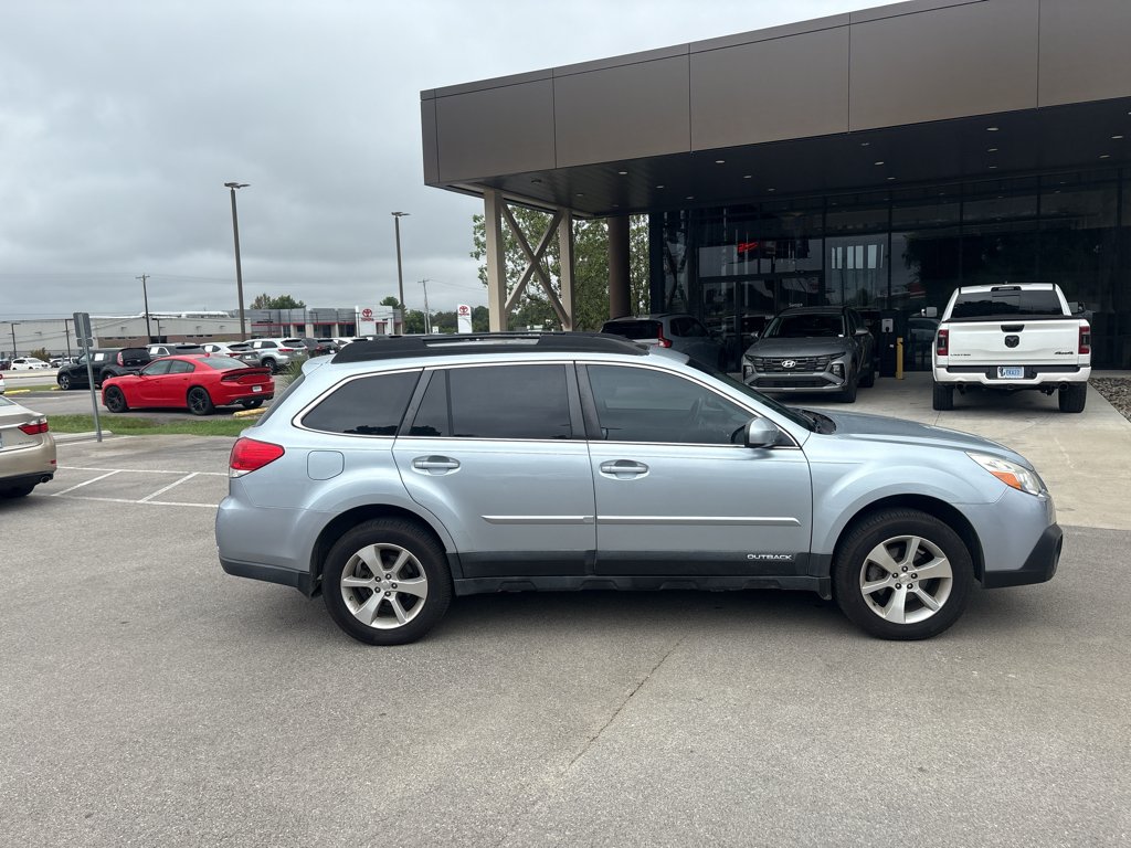 Used 2014 Ice Silver Metallic Subaru 2.5i Limited image 8