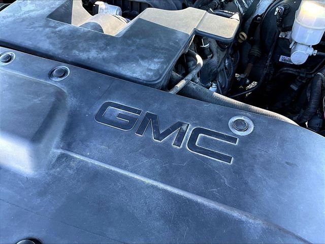 Used 2017 Black GMC SLT image 35