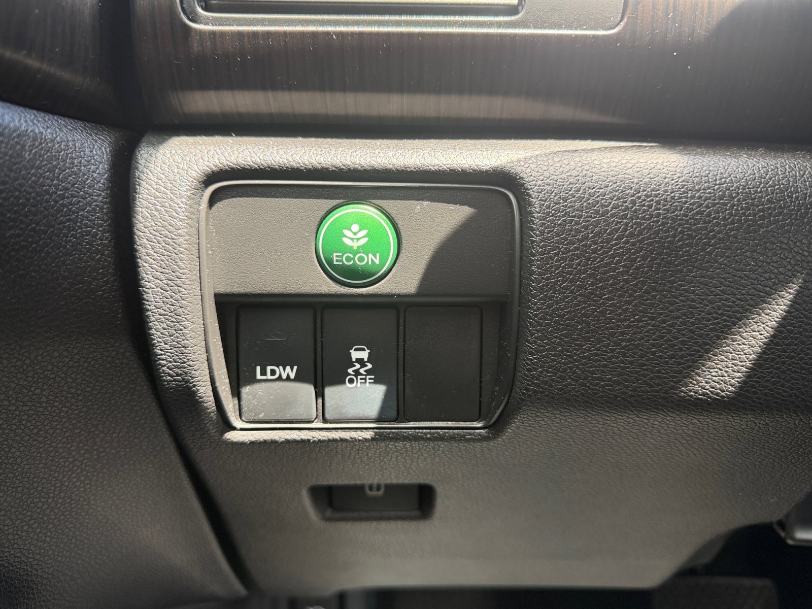 Used 2015 Black Honda EX-L image 17