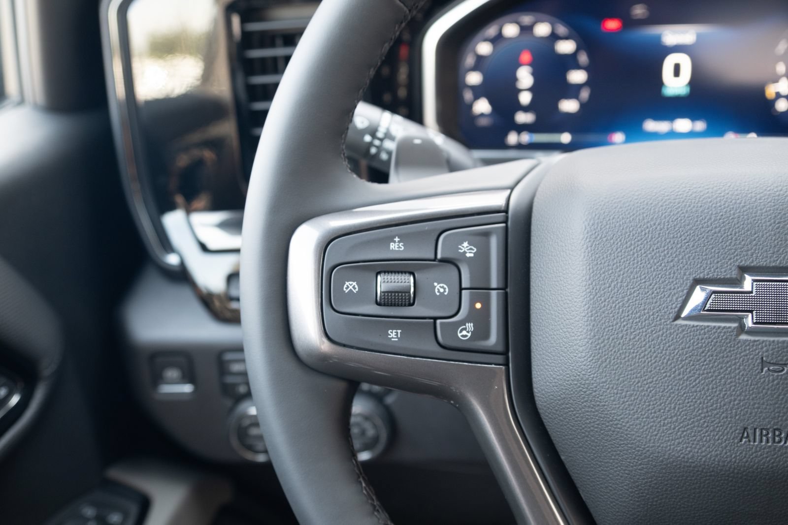 2026 Chevrolet Silverado 1500 ZR2 - Photo 6
