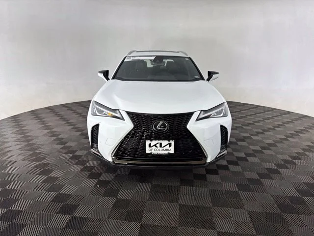 Used 2019 White Lexus 200 F SPORT image 4