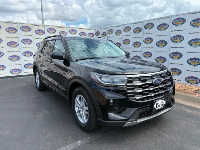 New 2026 Agate Black Metallic Ford Active image 2