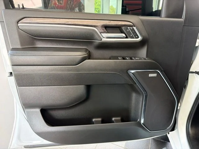 Used 2024 White Chevrolet LTZ image 20